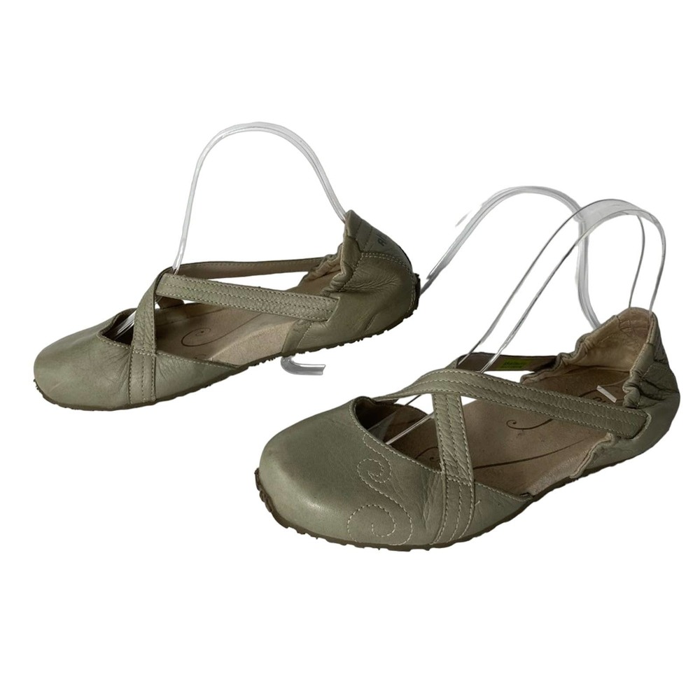 Ahnu Karma Latitude Leather Gray Slip On Ballet Flats Yoga Mary Janes Shoes 6.5